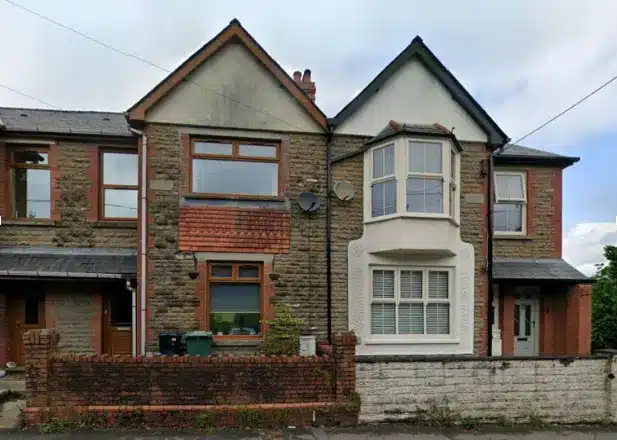Auction purchase bridging loan - Wales terraced house